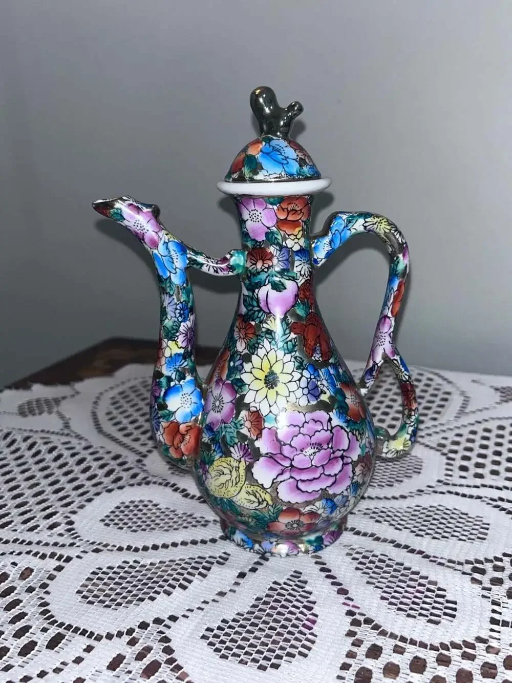 Vintage Chinese Famille Rose Mille Fleur Porcelain Ewer/Tea Pitcher